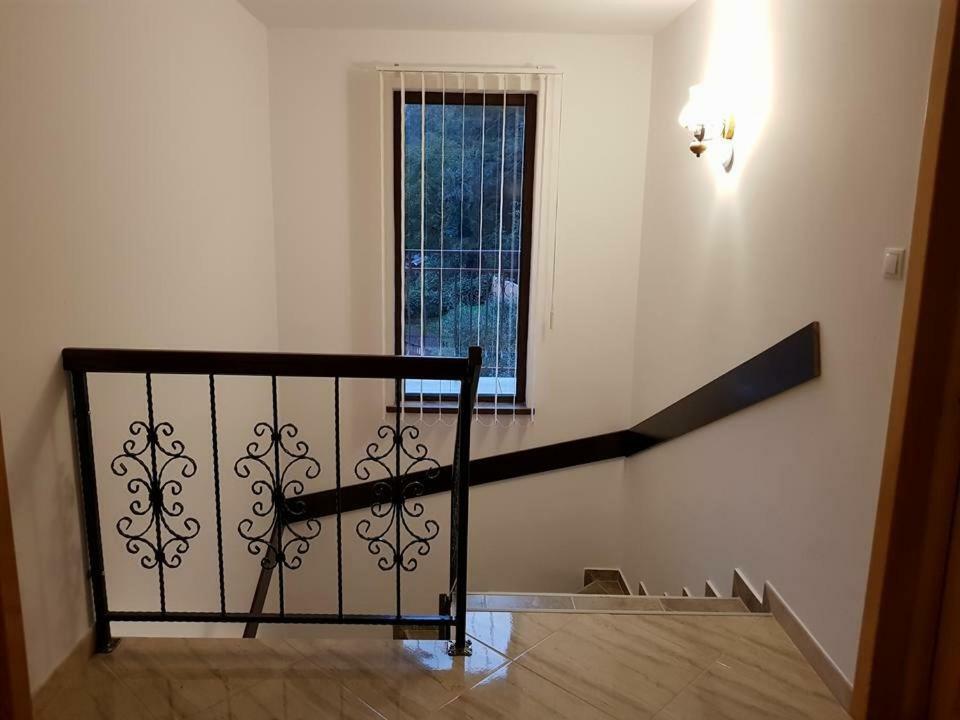 Hôtel Casa Andra à Slănic-Moldova Extérieur photo